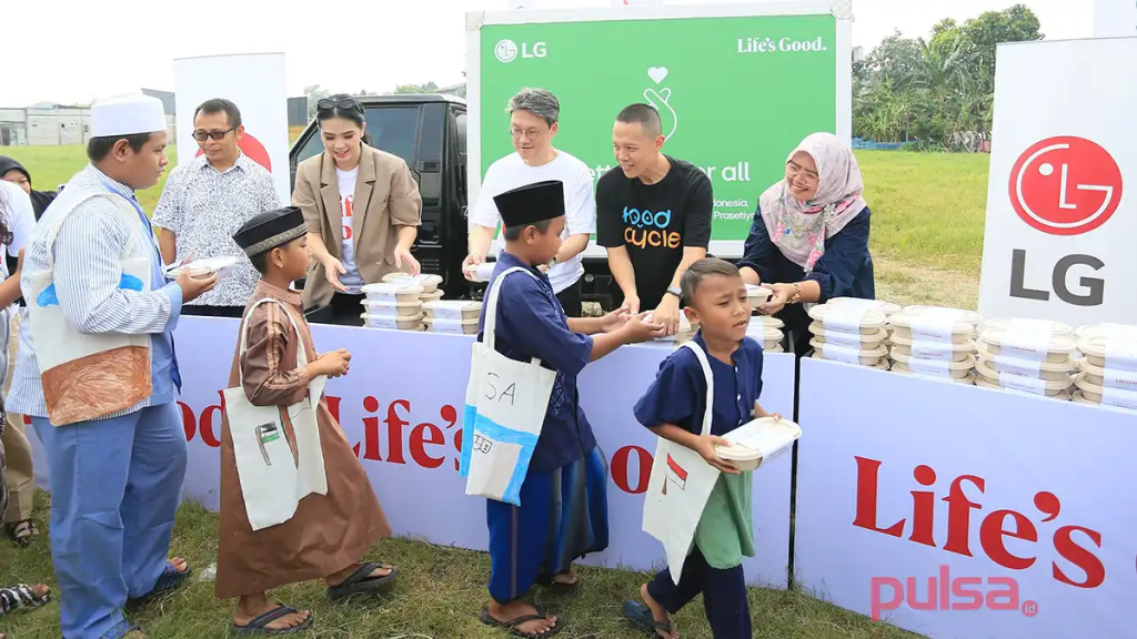 LG Distribusikan 3000 Paket Makanan di Kampanye Better Life for All